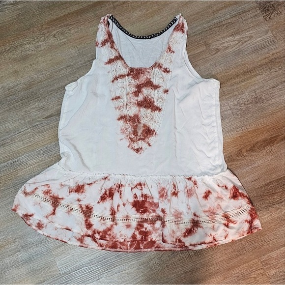 Women's Rayon White and Red Brown Sleeveless Top with crochet and peplum ruffle - Picture 6 of 10
